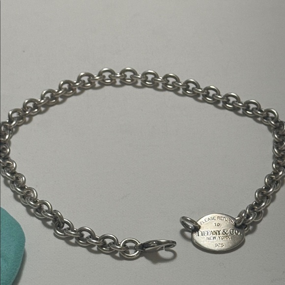 Please Return to Tiffany&Co. Choker 925 Sterling Silver 15’ Necklace W/ Pouch - Picture 17 of 17